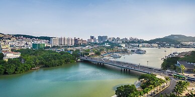 Crowne Plaza Sanya City Center by IHG