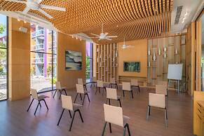 Holiday Inn Express Phuket Patong Beach Central by IHG