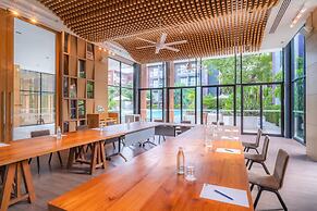 Holiday Inn Express Phuket Patong Beach Central by IHG