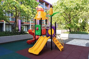 Holiday Inn Express Phuket Patong Beach Central by IHG