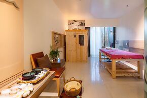 Holiday Inn Express Phuket Patong Beach Central by IHG