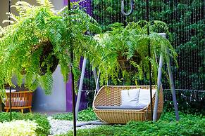 Holiday Inn Express Phuket Patong Beach Central by IHG