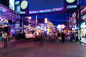 Holiday Inn Express Phuket Patong Beach Central by IHG