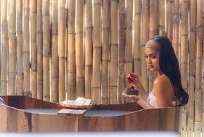 Holiday Inn Express Phuket Patong Beach Central by IHG