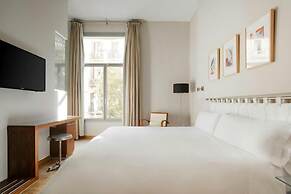 Vasanta Hotel