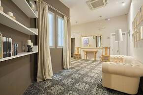 Vasanta Hotel