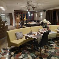 Hotel GARNI Mittenwald