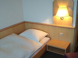 Hotel GARNI Mittenwald