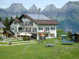 Hotel GARNI Mittenwald