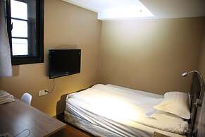 Shanghai Fish Inn Bund