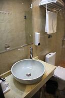 Shanghai Fish Inn Bund