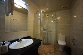 Shanghai Fish Inn Bund