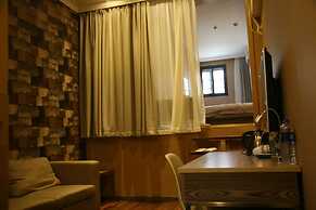 Shanghai Fish Inn Bund