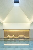 HUALUXE Shanghai Twelve at Hengshan