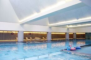 HUALUXE Shanghai Twelve at Hengshan