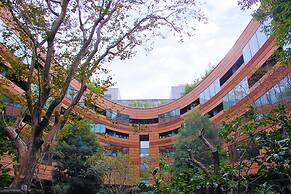 HUALUXE Shanghai Twelve at Hengshan