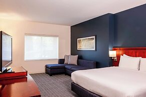 Courtyard Toluca Tollocan