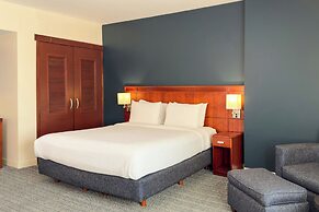 Courtyard Toluca Tollocan