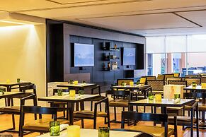 Courtyard Toluca Tollocan