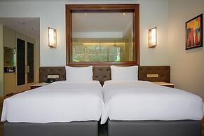 Resorts World Sentosa - Equarius Hotel