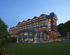 Resorts World Sentosa - Equarius Hotel