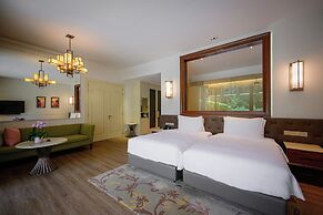 Resorts World Sentosa - Equarius Hotel