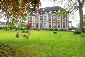 Château de Moulin le Comte