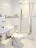 Abbotsford Guest House