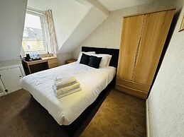 Abbotsford Guest House