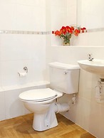 Abbotsford Guest House