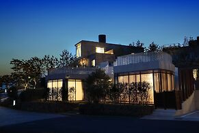 Lotte Resort Jeju Artvillas