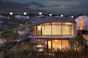 Lotte Resort Jeju Artvillas