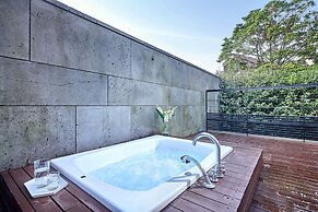 Lotte Resort Jeju Artvillas