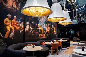 ANDAZ AMSTERDAM, PRINSENGRACHT, BY HYATT