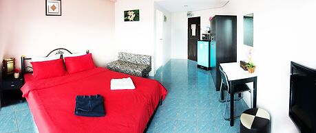 Pattaya Holiday Lodge