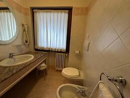 Hotel Serena