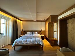 Hotel Serena