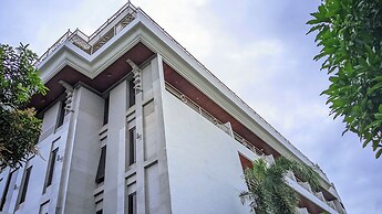 Bali Paradise City Hotel