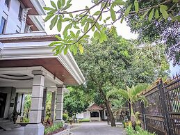 Bali Paradise City Hotel