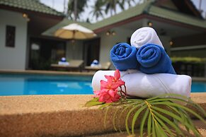 Idyllic Samui Beach Villa Resort