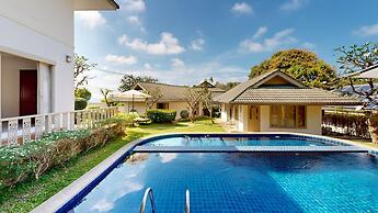 Idyllic Samui Beach Villa Resort