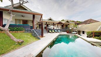 Idyllic Samui Beach Villa Resort