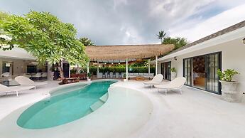 Idyllic Samui Beach Villa Resort