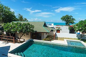 Idyllic Samui Beach Villa Resort