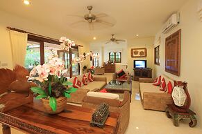 Idyllic Samui Beach Villa Resort