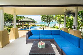 Idyllic Samui Beach Villa Resort