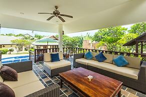 Idyllic Samui Beach Villa Resort