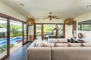 Idyllic Samui Beach Villa Resort