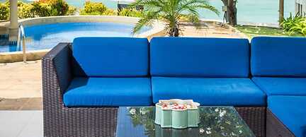 Idyllic Samui Beach Villa Resort