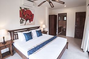 Idyllic Samui Beach Villa Resort